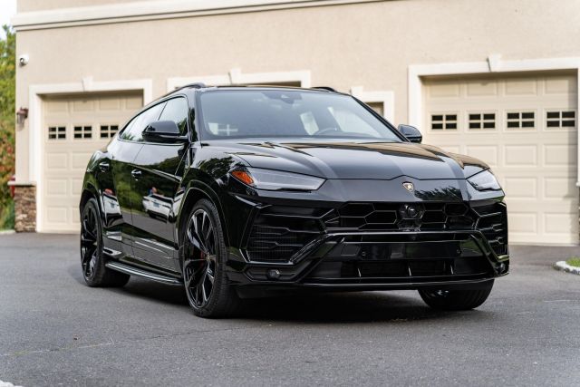 2022 Lamborghini Urus